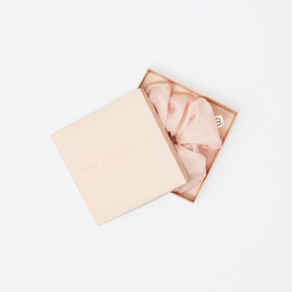 Mon Mou Volume Silk Scrunchie Nude (Супероб'ємна резинка з натурального шовку хаботай) 6121 фото